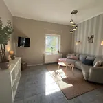 Am Conradhof 2